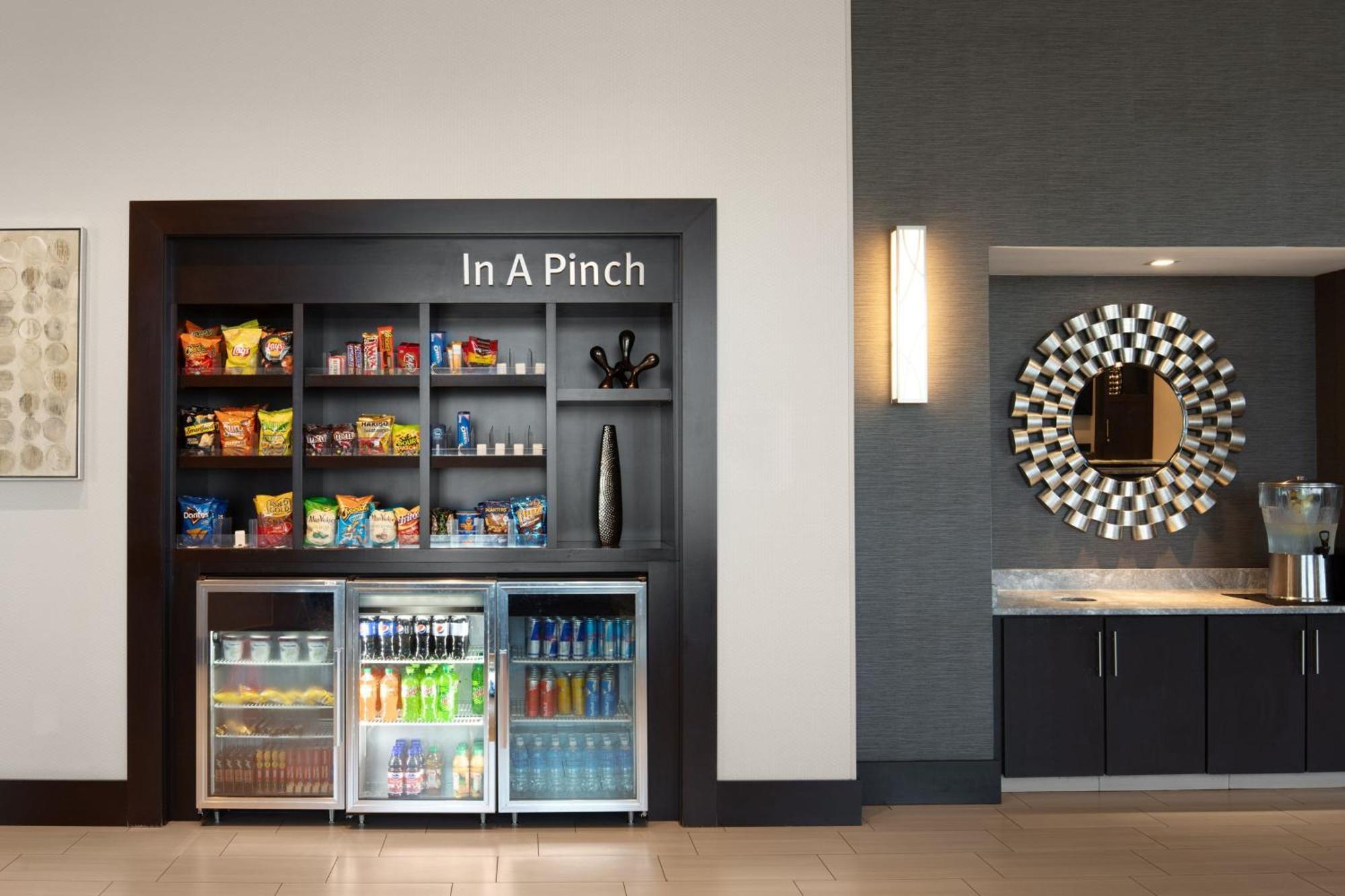 Towneplace Suites By Marriott Boston Logan Airport/Chelsea Exteriér fotografie